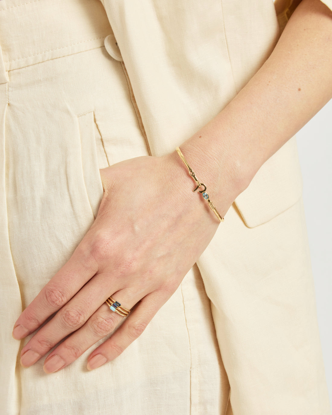 14K Gold St. John Hook Bracelet with Stone, 2.5mm - Hampton Blue Topaz