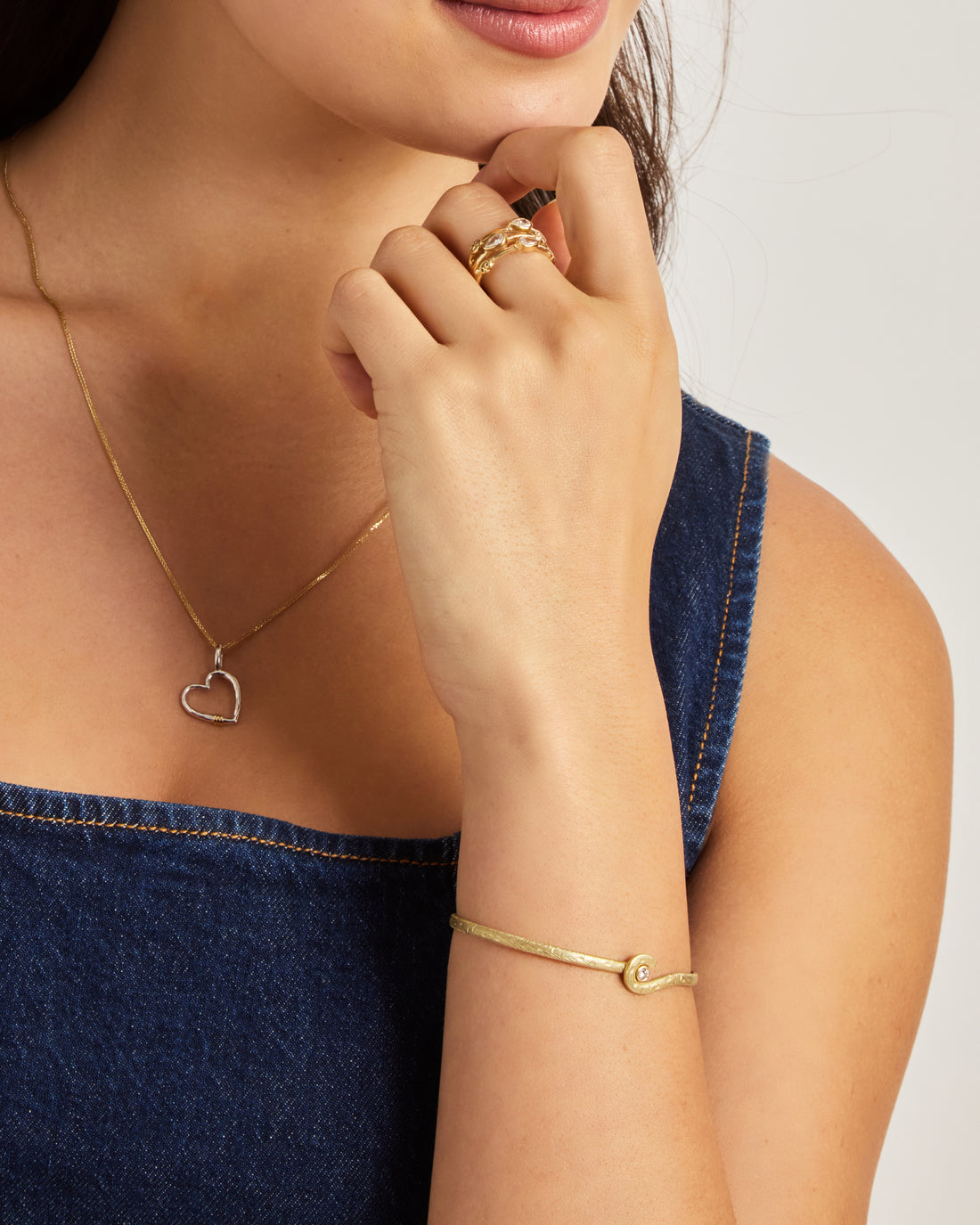 14K Gold Marine Texture Fish Hook Bracelet with Diamond, 3mm