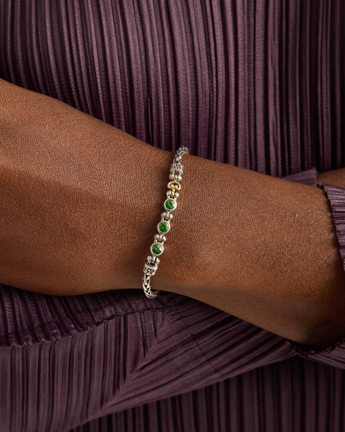 Link Bracelet with Triple Stones - Green Zircon