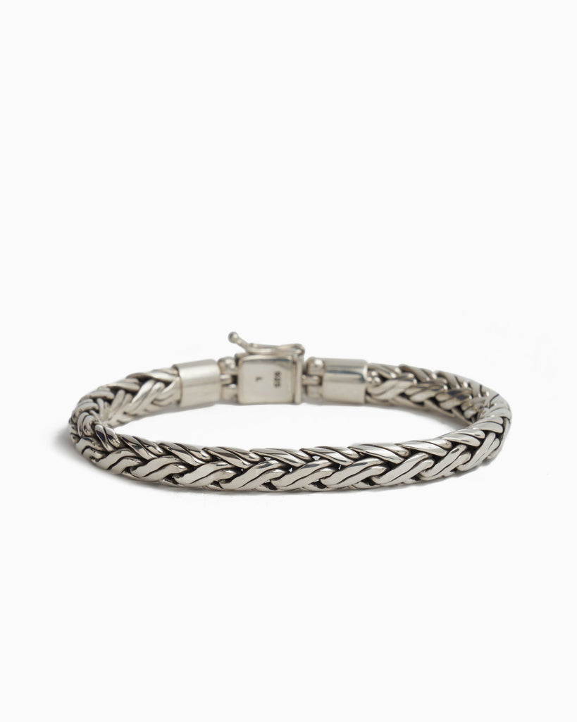 Braided Link Bracelet with Turtle Texture Clasp