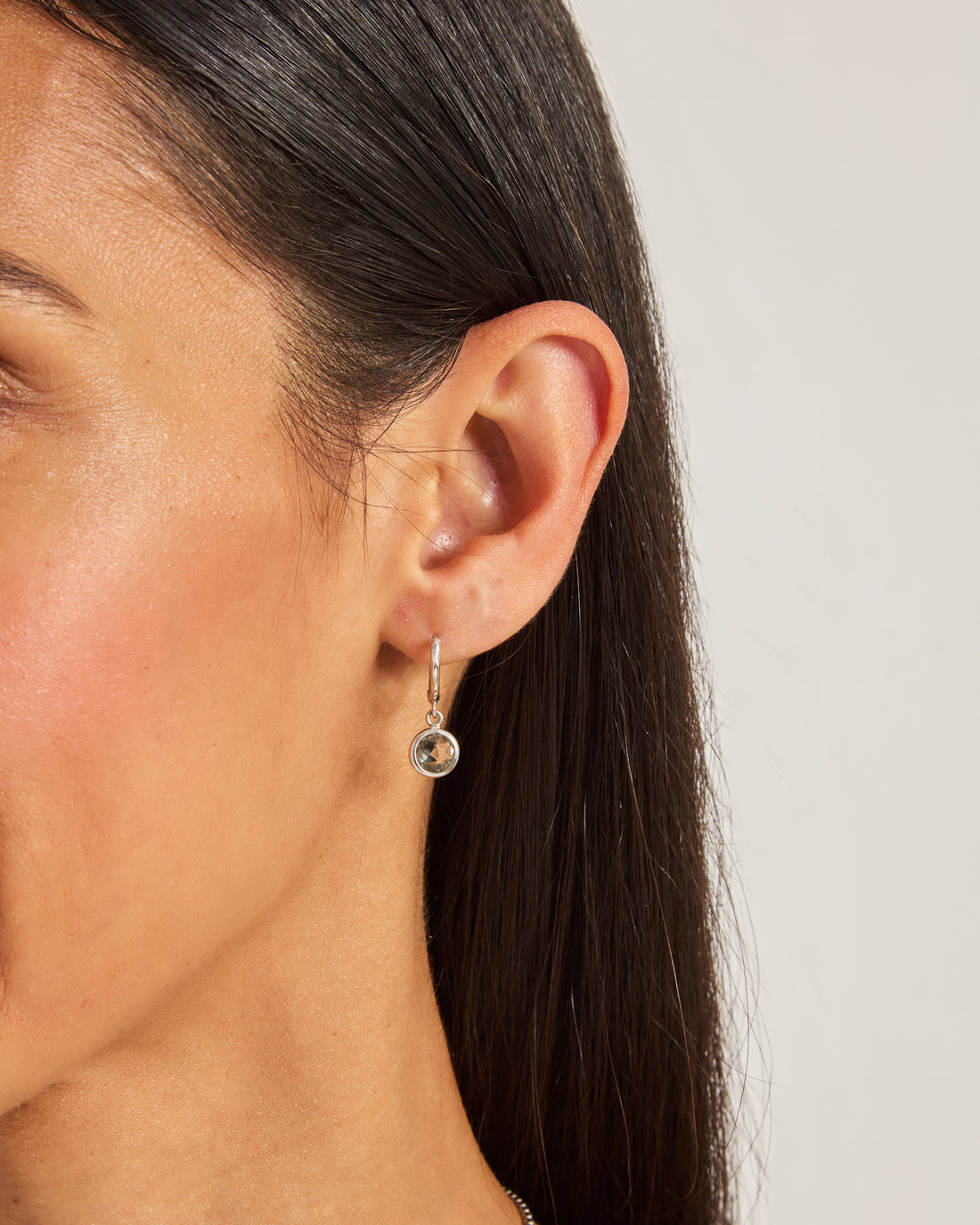 Circle Stone Huggie - Prasiolite