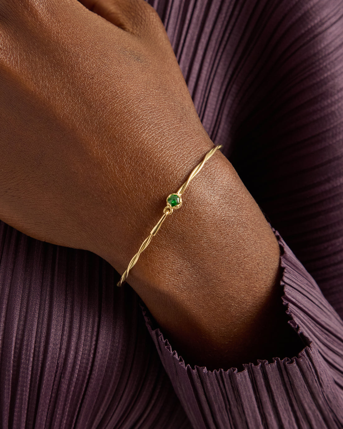 14K Gold Twisted Princess Hook Bracelet with Stone - Green Zircon