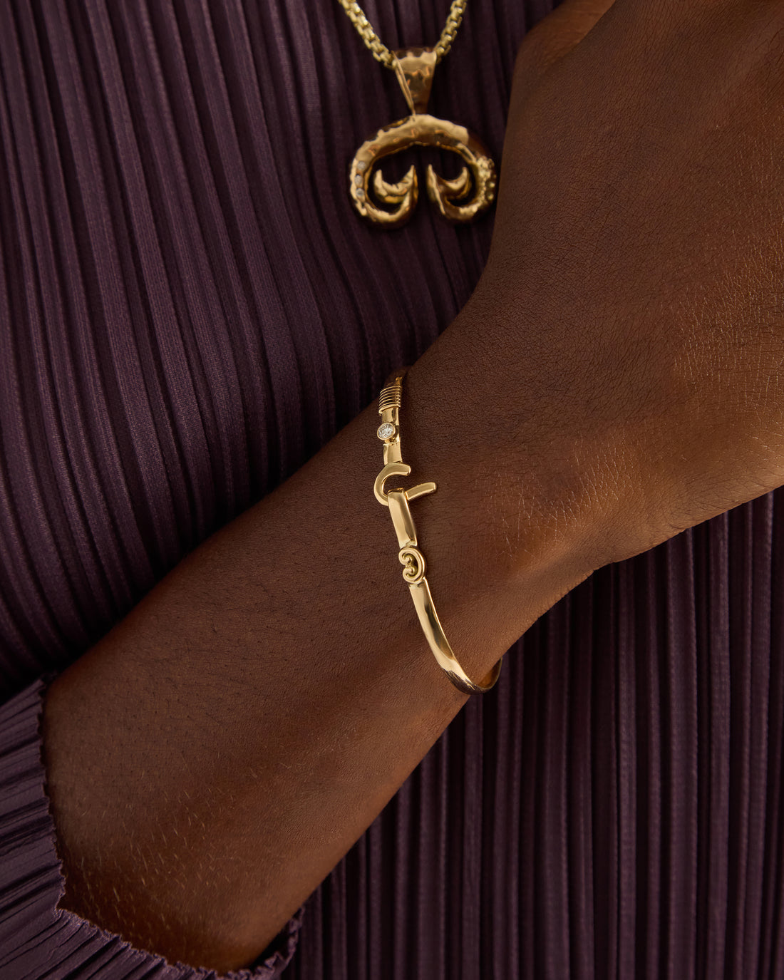 14K Gold St. John Hook Bracelet with Diamond, 3.5mm