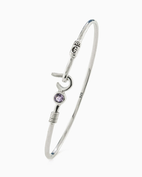 Grande sterling silver hammered hook & eye bracelet