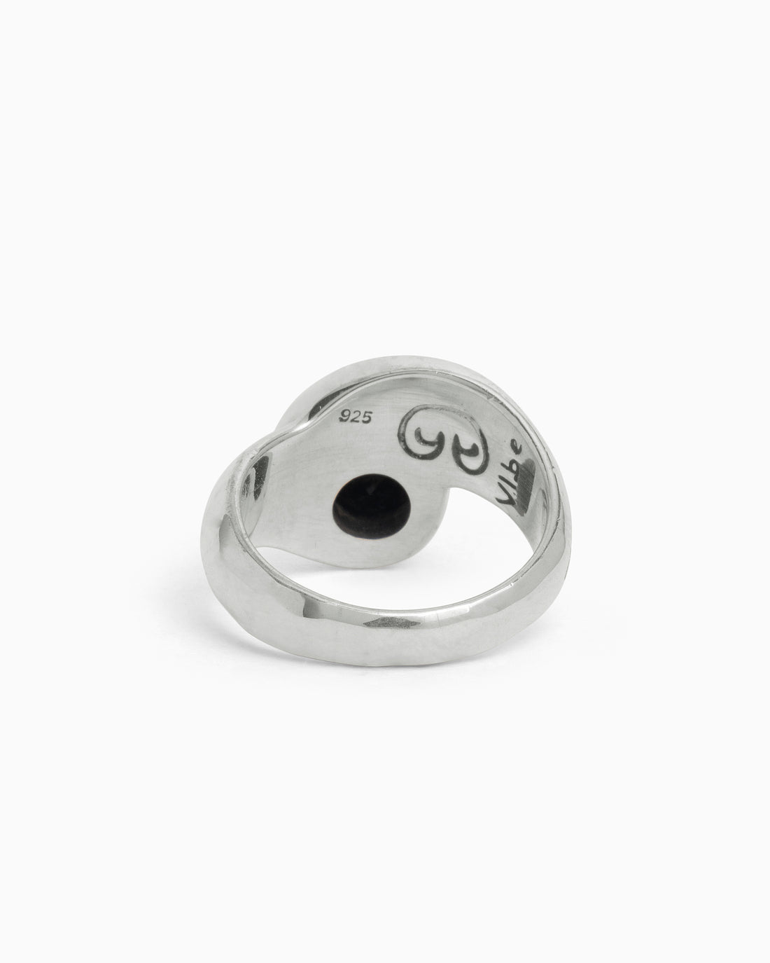 Petroglyph Wave Ring - Black Onyx