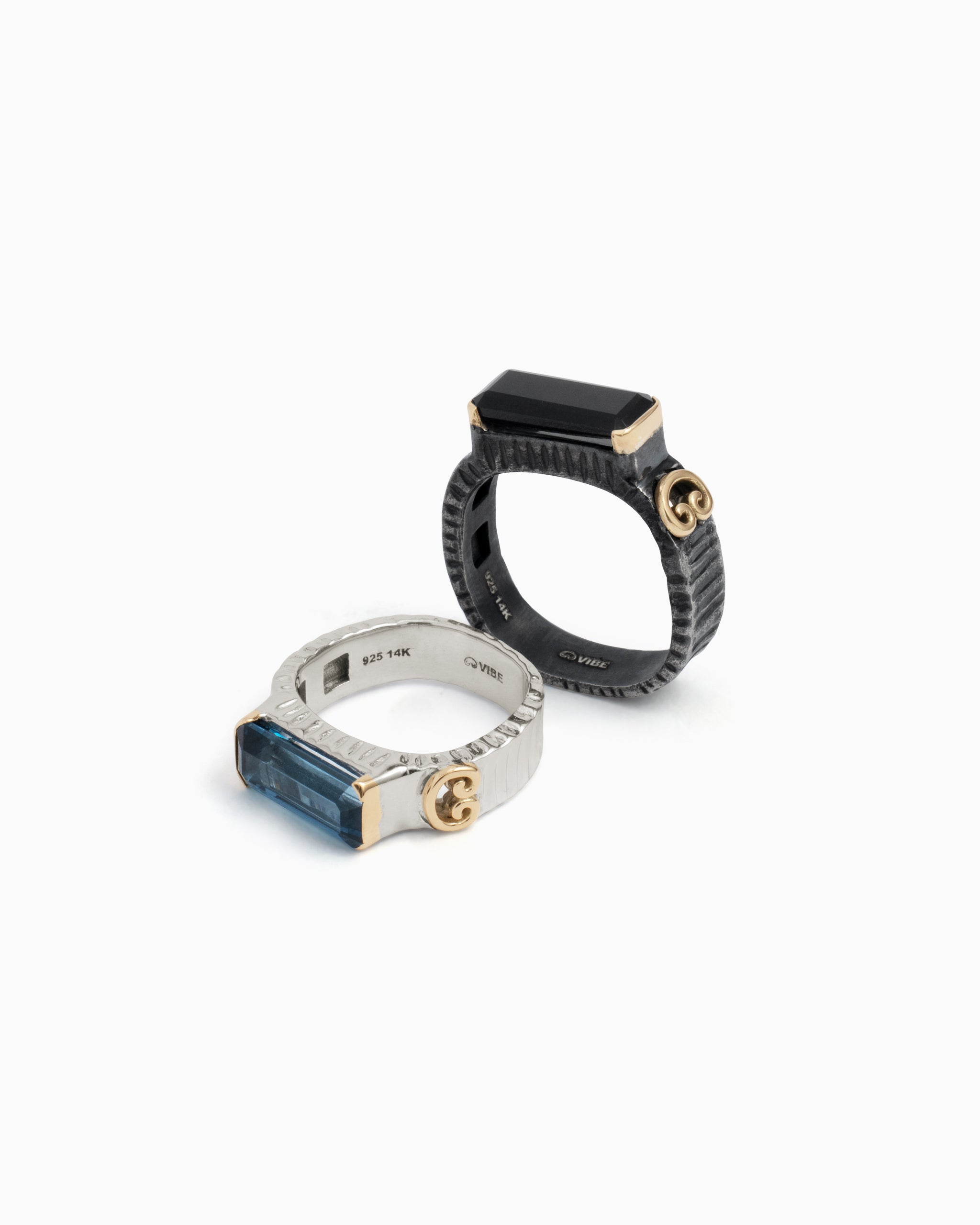 Salty Water Texture Elongated Stone Ring - Black Onyx