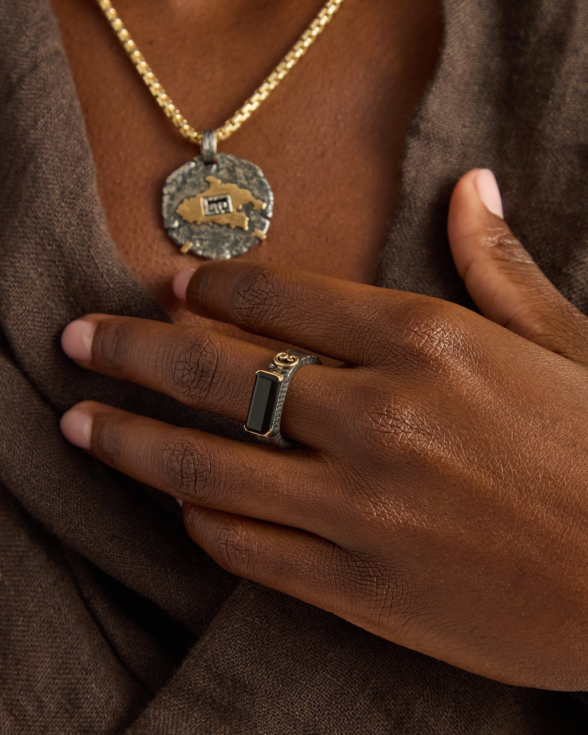 Salty Water Texture Elongated Stone Ring - Black Onyx