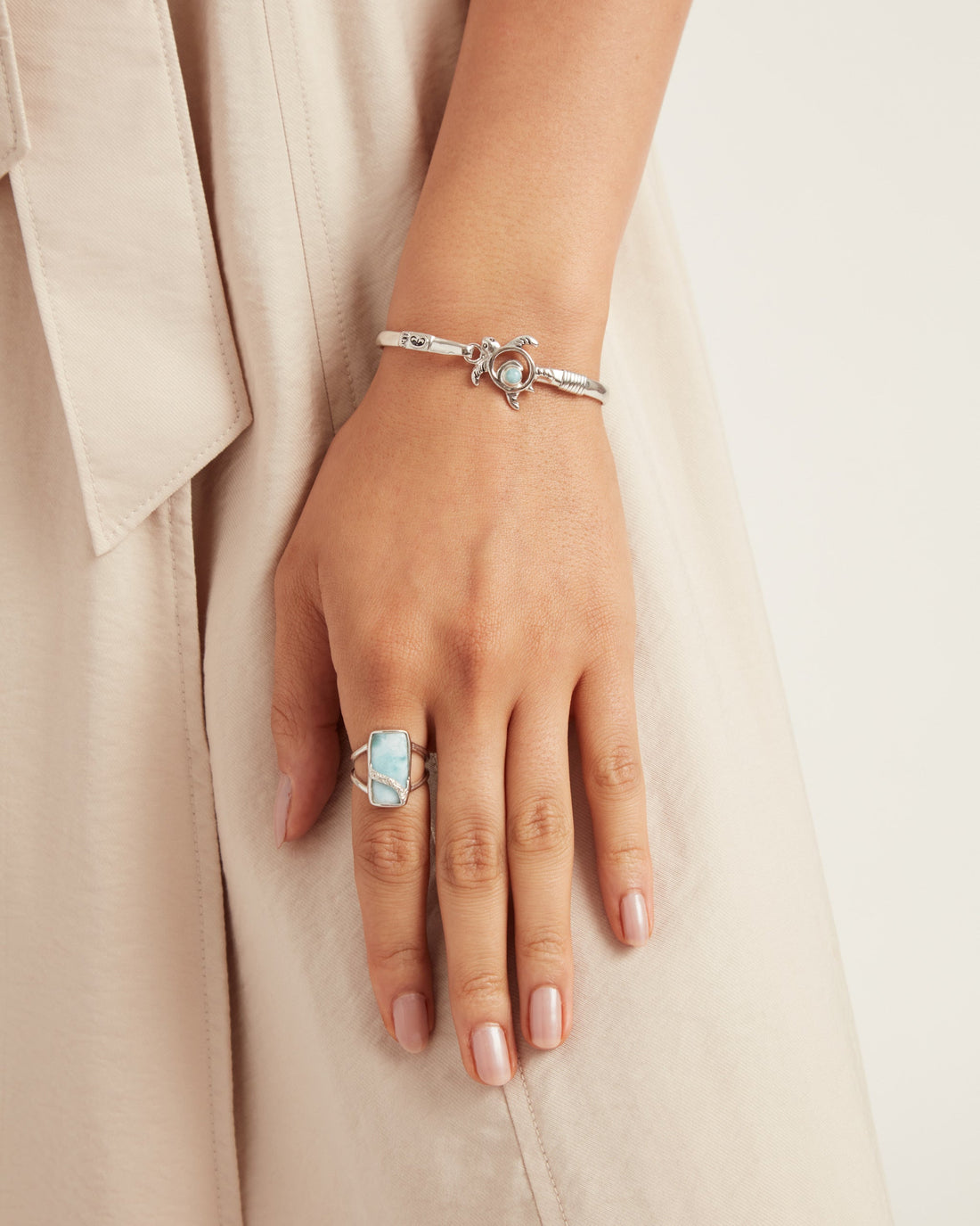 Stone Ring with Reef Texture Ribbon - Larimar