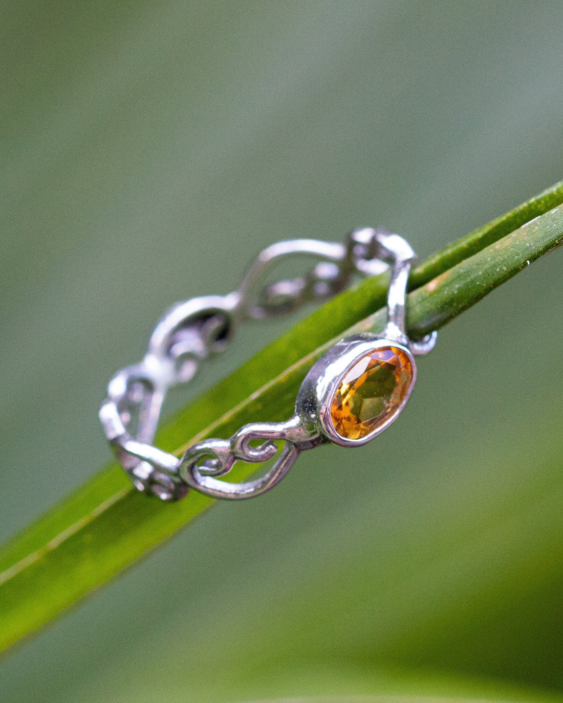 Petroglyph Crown Ring - Citrine