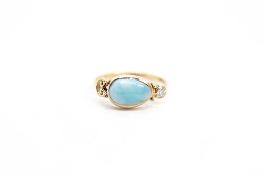 14K Gold Petro Oval Ring with Stones 14k